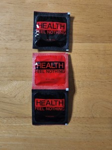 HEALTH FEEL NOTHING Condom Pack 3 gost Perturbator Carpenter Brut