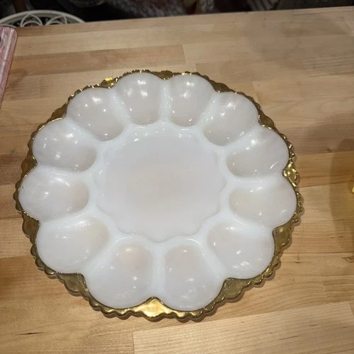 Anchor Hocking White Milk Glass Deviled Egg Plate Gold Trim 10" Party VTG