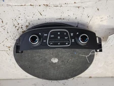 Temperature Control Front With Seat Heating Control Fits 18-21 TRAVERSE 776460