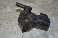 2004-2010 FORD FUEL INJECTOR PRESSURE SENSOR - #3F2E-9G756-AD