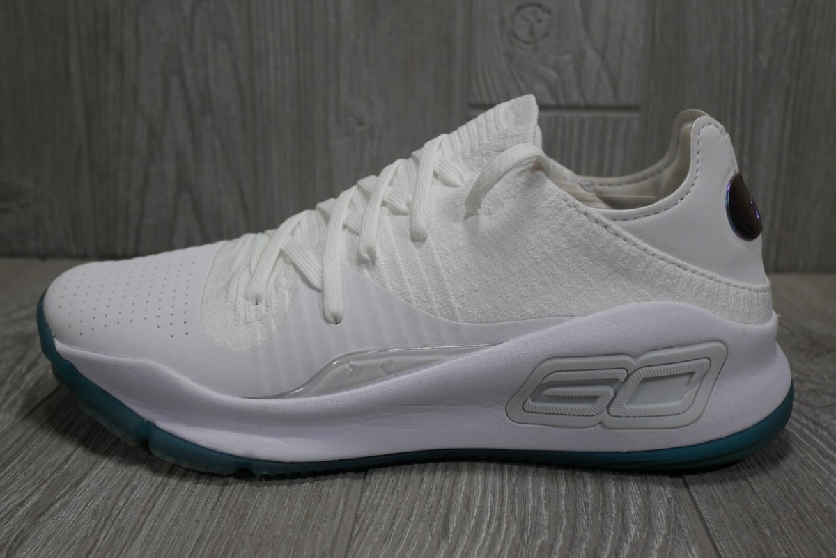 New Under Armour Curry 4 low 