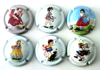 ♥♥ 6 CAPSULES DE CHAMPAGNE GENERIQUE LES CHROMO'S ♥♥