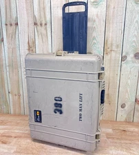 Pelican 1620 Hard Case Protector Rolling Desert Tan Good Condition AB