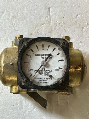 mieriam instrument Z1123A CARBON DIOXIDE LIQUID LEVEL TRANSMITTER