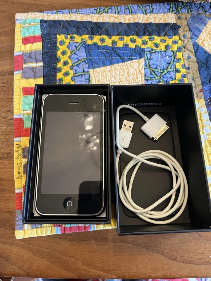 Apple  iPhone 3 64 GB black original box included  - Image 3 of 3