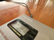 Sony MZ R30 MD Walkman Minidisc Recorder Samm...