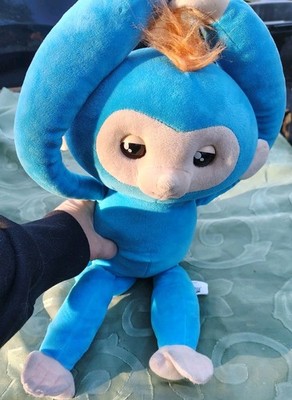 WowWee Fingerlings Blue Monkey  interactive Plush Stuffed Animal 2018 Polyester