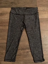NWT Women’s Active Life Reversible Yoga Capri Workout Leggings Size L Black $78