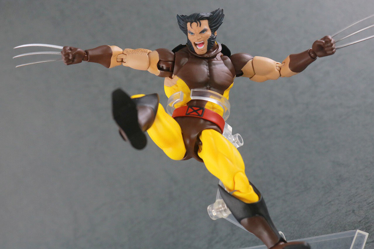 Buy MAFEX No.138 X-MEN Wolverine Brown Suit COMIC Ver Action