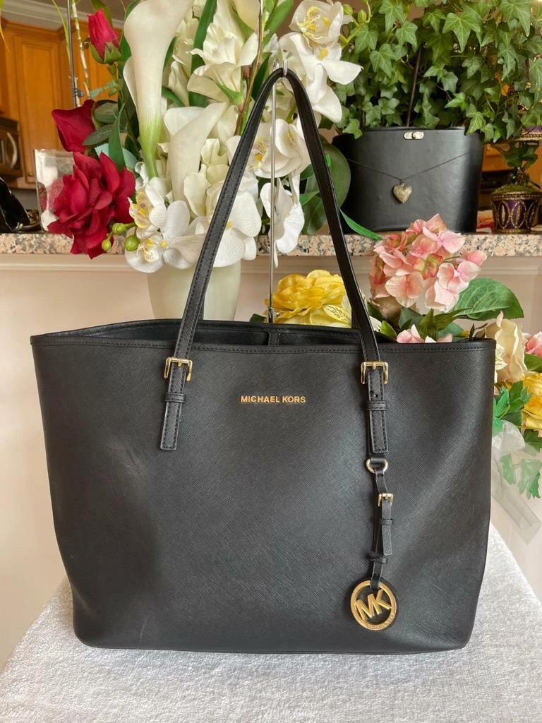 MICHAEL KORS - on SALE with 25% off - JET SET TRAVEL LARGE