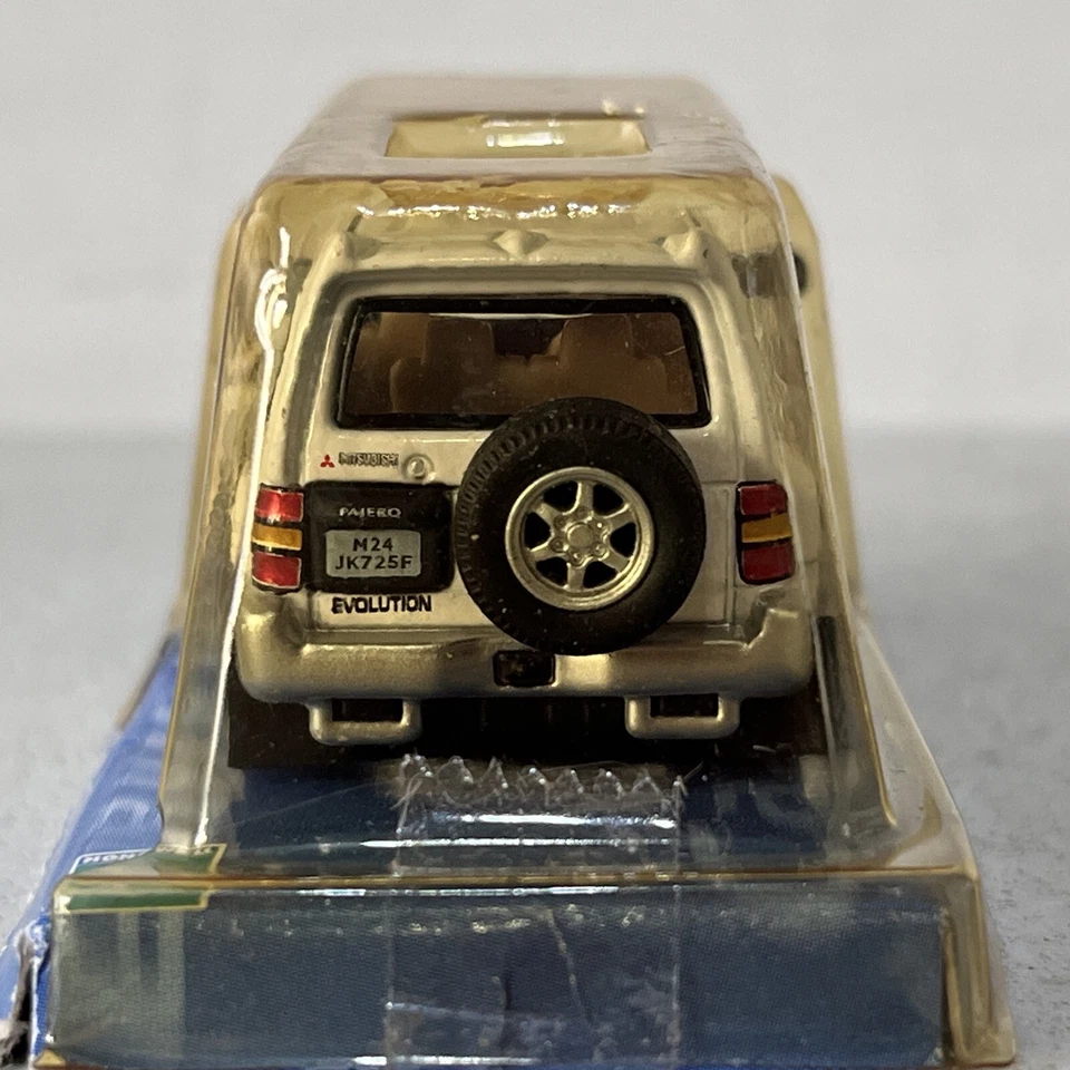 CARARAMA 1/72 MITSUBISHI EVOLUTION EVO PLATA DIECAST MODELO FERROCARRIL ESCALA OO Foto 4 de 4