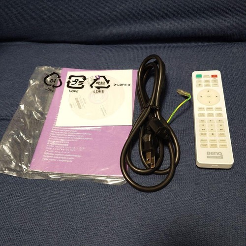 BenQ TK800M 4K UHD DLP Heimkino Projektor Betrieb bestätigt Japan gebraucht - Bild 3 von 6