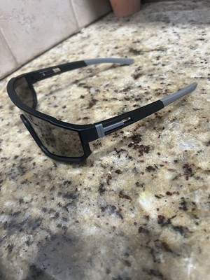 Men Sunglasses Black/grey Very Nice Protection From UV Good Material