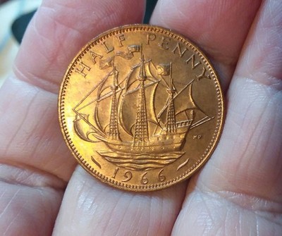 Britain - 1966 Half Penny - Elizabeth II - 082225 | eBay display picture 1
