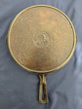 Wapak Indian Head Logo #8 Cast Iron Skillet - Collectible