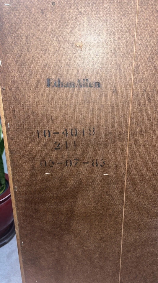 Librería Ethan Allen Foto 4 de 4