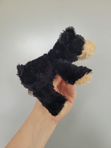 Russ Berrie Pequeño Negro Marrón Oso de Peluche Gorro Suave Juguete de Peluche 5" Esponjoso - Imagen 4 de 5