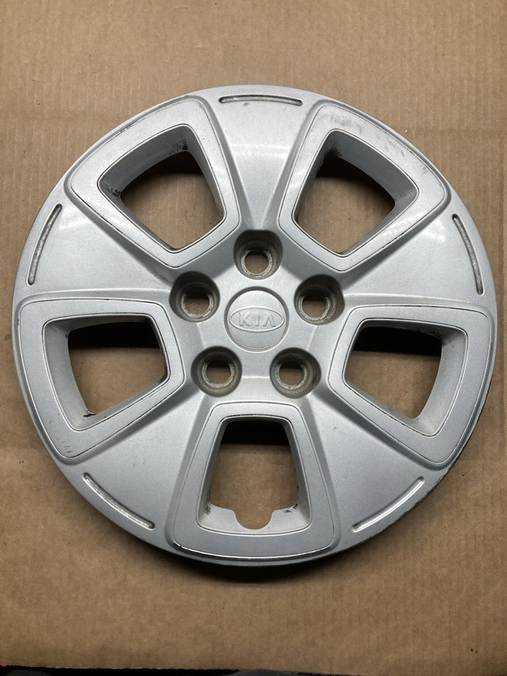 OEM 2010-2013 KIA SOUL 15 INCH WHEEL COVER HUB CAP 52960-2K100 - Image 2 of 4