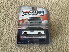 Greenlight Hot Pursuit 1985 Chevrolet G20 Van City Of Sylvania Police