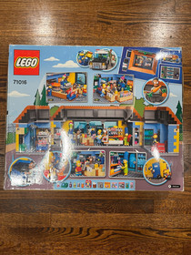 LEGO The Simpsons: Kwik-E-Mart (71016) Brand New In Factory Sealed Imperfect Box