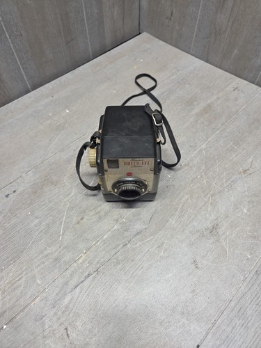 Kodak Brownie Bulls-Eye Bakelite Box Camera Twindar Zone Focus lens - Picture 2 of 10