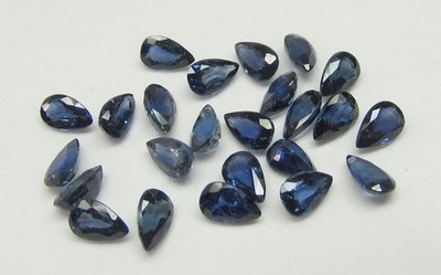Saphir Tropfen natürlich abgebaut 0,28 ct  5,0 mm x 3,2 mm  Edelstein