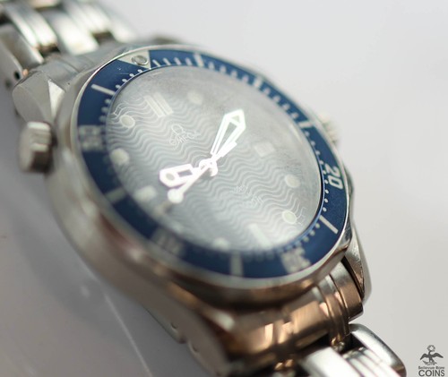 OMEGA Seamaster Quartz Professional Blue Dial Stainless Steel 36mm Case Watch - Picture 6 of 10
