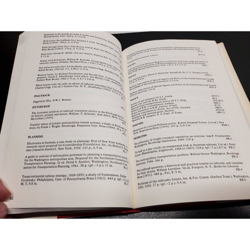 Rail Book Bibliography 1948-1972:Comprehensive Guide to Important Railbooks-1972 - Picture 6 of 7