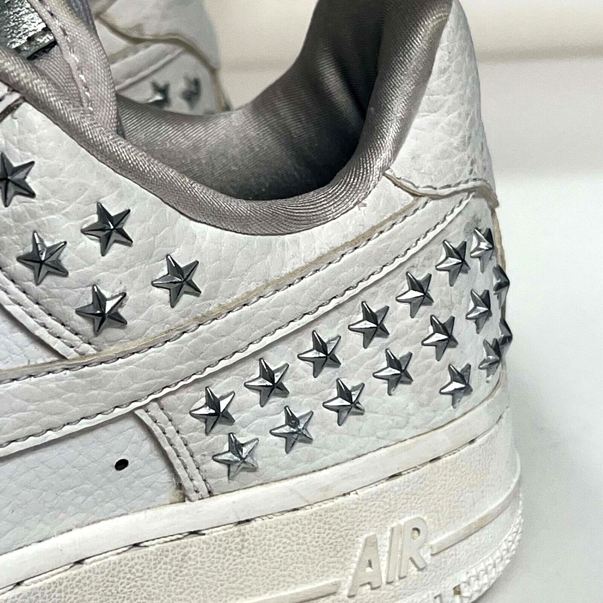 Size 6 women - Nike Air Force 1 white trainers Silver