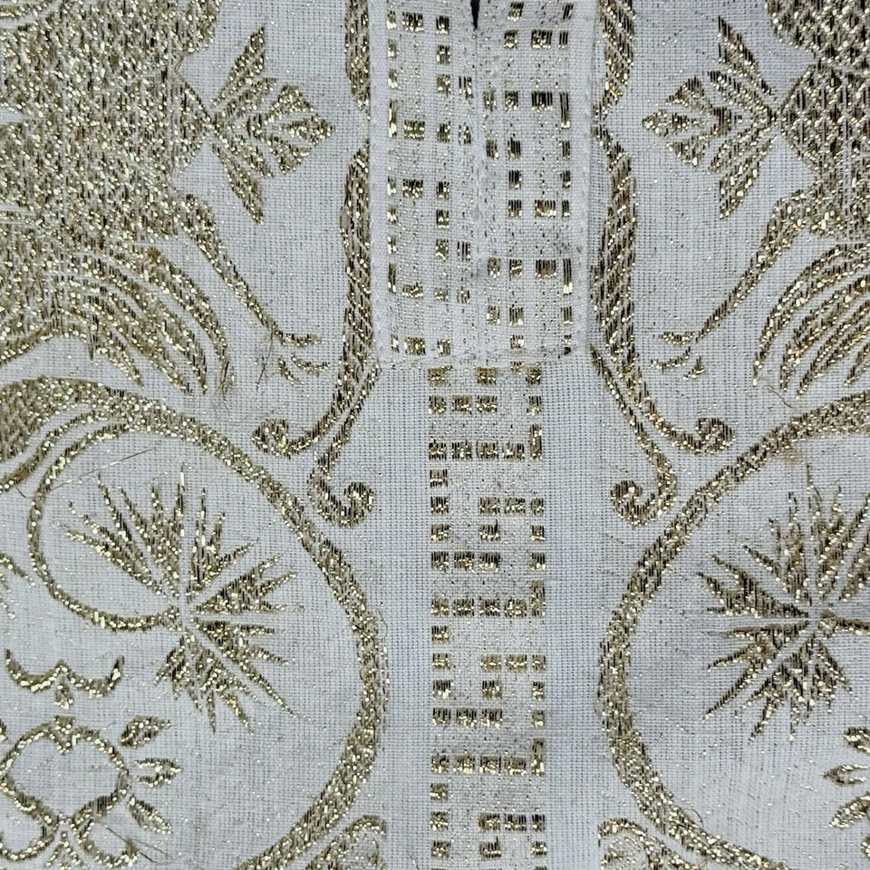 Vintage M. DE. SIGOURA cotton Linen gold Embroidered kaftan made in Greece - Image 4 of 4