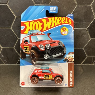 Hot Wheels 2025. Safari Mode 5/5. Lil Roar Mini Cooper. 203/250