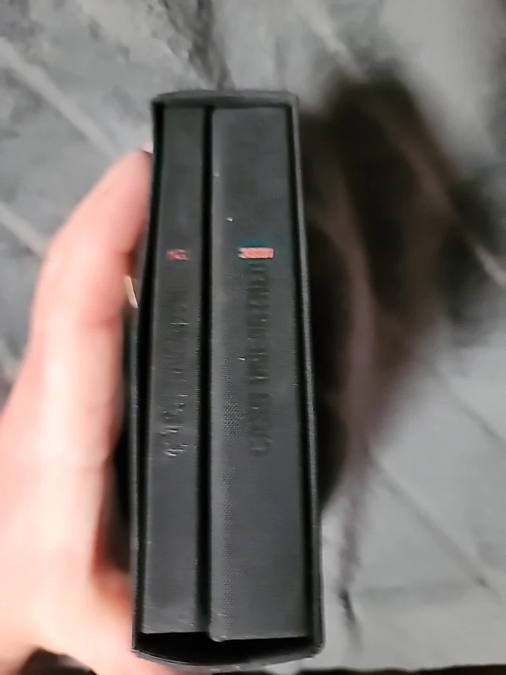 Cash Unearthed CD Collection With Book. Missing Unearthed Vol. 5. Foto 2 de 4