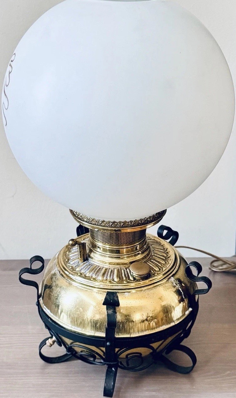 1800s THE B&H Electrified Brass/Iron Scroll GWTW Oil Lamp Bradley Hubbard 15”