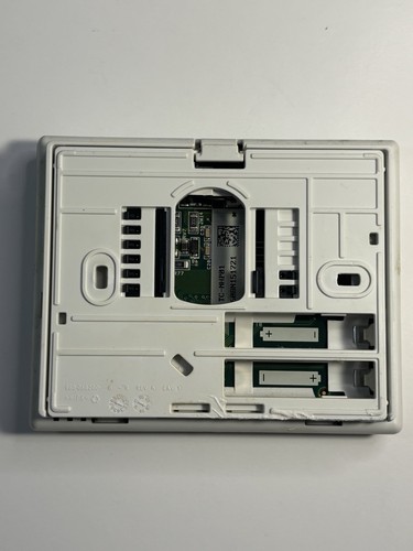 Carrier Non-Programmable Thermostat It Works See Pics For Condition 2 - Picture 2 of 6