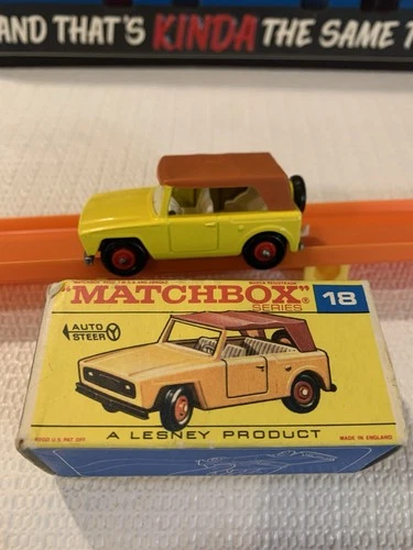 Vintage Matchbox 1969 series No.18 Field Car w/ Box England