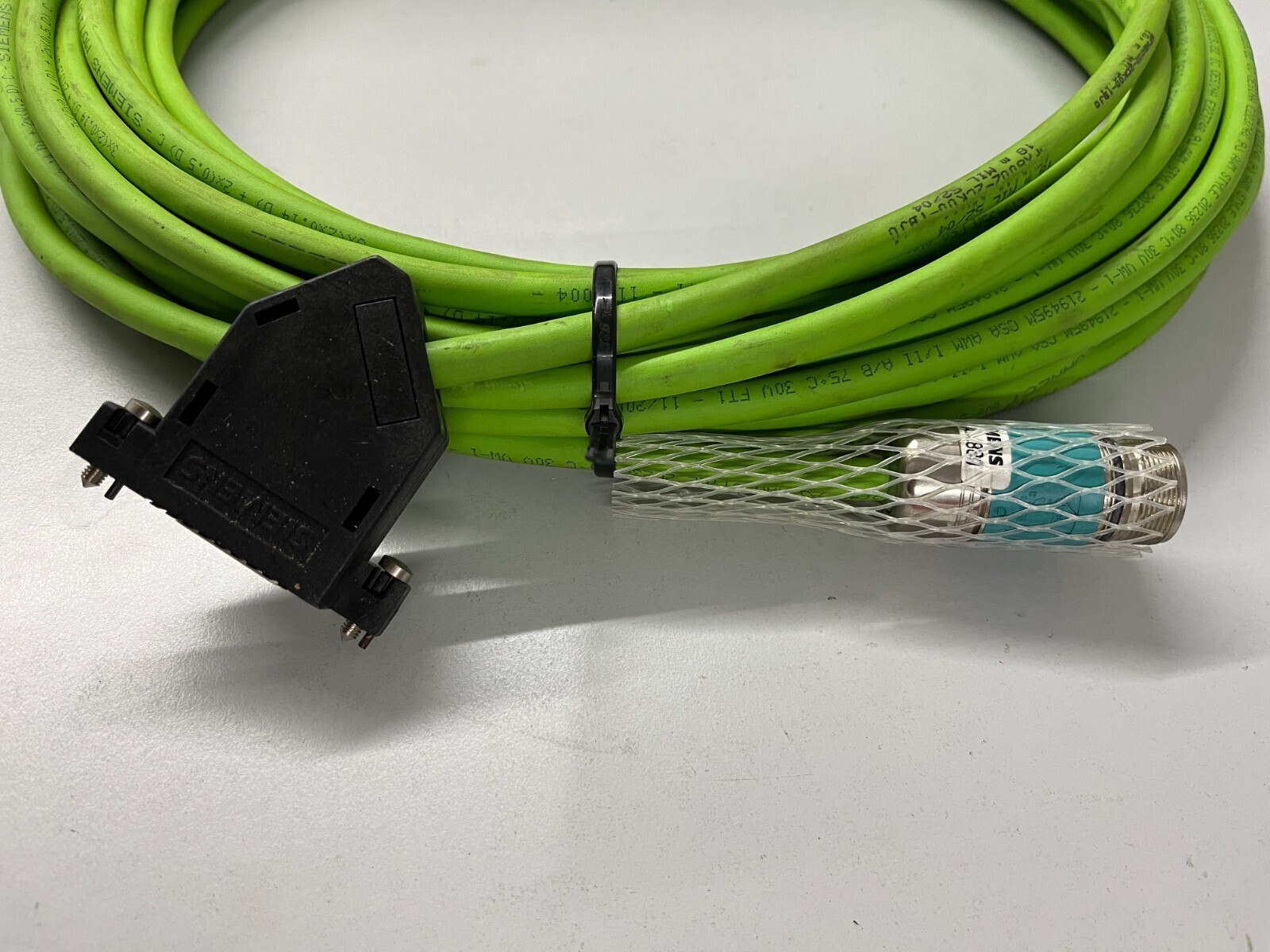 Siemens 6FX8002-2CK00-1BJ0 ( 18m )