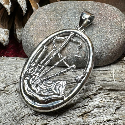 Sterling Silver Bagpipes Necklace Scotland Scottish Pendant 925 W/FREE CHAIN