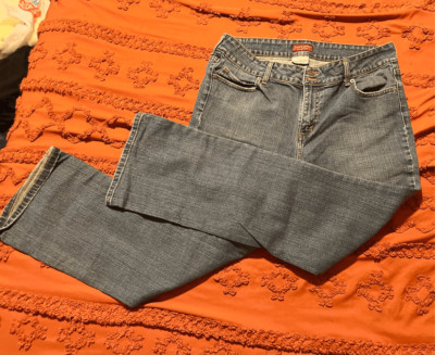 Levi's Jeans 512 Genuinely Crafted slender boot cut size 12 medium flower pocket