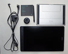 Huion Kamvas Pro 16, GT-156 with Desk Stand