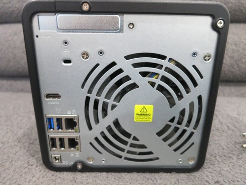 NAS QNAP TS-453E-8G 4 baies avec 20 Go de RAM, 16 To de stockage Seagate IronWolf - Photo 7/18