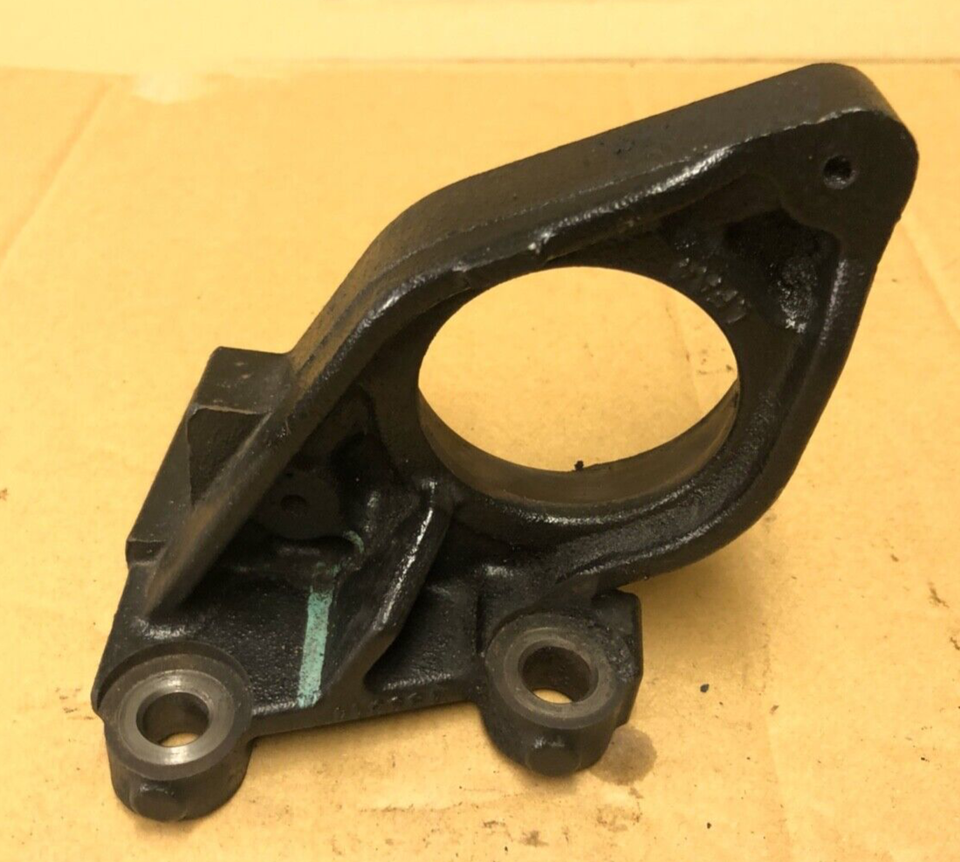VAUXHALL VIVARO RENAULT TRAFIC 1.9D driveshaft bracket holder 133511 eBay