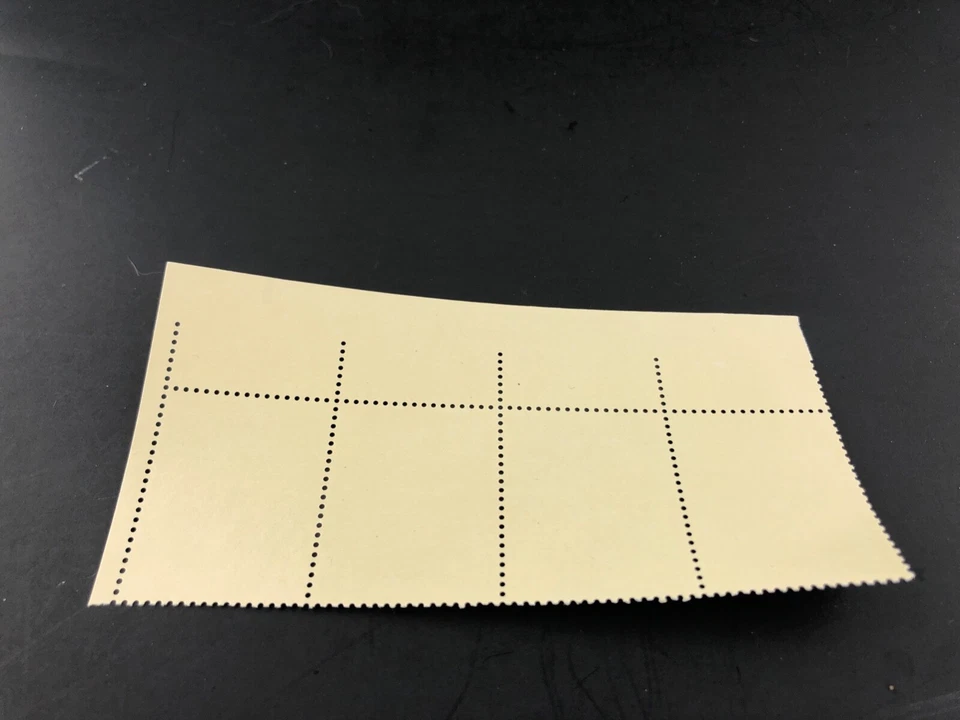 1992 Minerals 29 Cent 29c Stamp Block of 4 Scott# 2700-2703 - Image 4 of 4