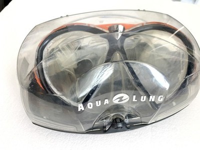 Used Aqualung Favola diving mask (also known as the Technisub Favola). Made in I