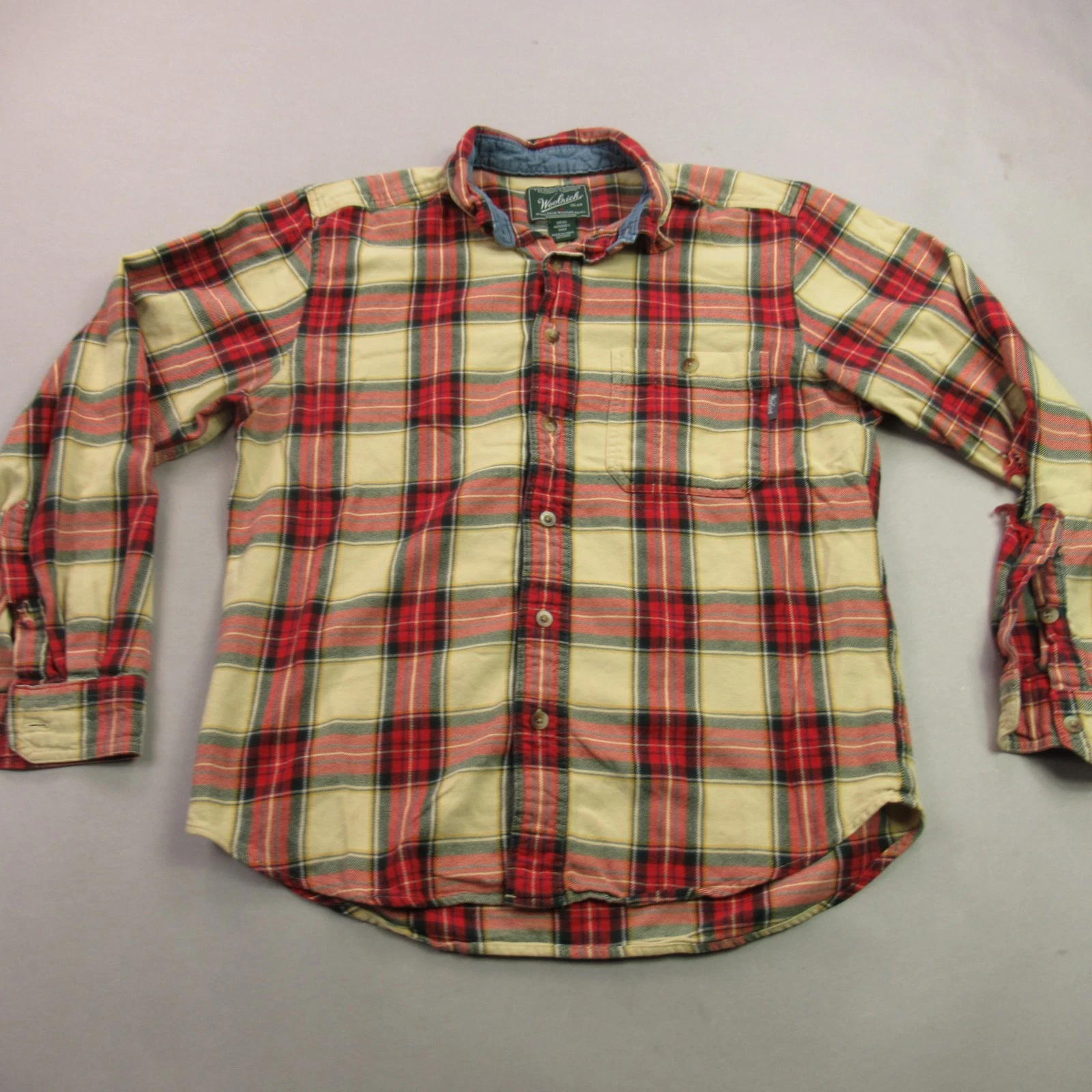 Woolrich Shirt Mens Medium Long Sleeve Pocket Button Front Lightweight Plaid