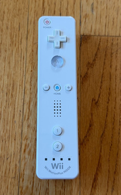 OFFICIAL Nintendo Wii U Remote Motion Plus Wiimote RVL-036 Controller White
