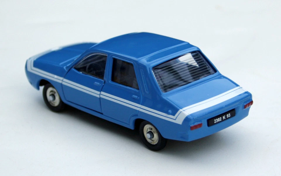Renault 12 Gordini año 1971-1974, azul, DINKY Toys / modelo Atlas en M.1: 43 Foto 4 de 4