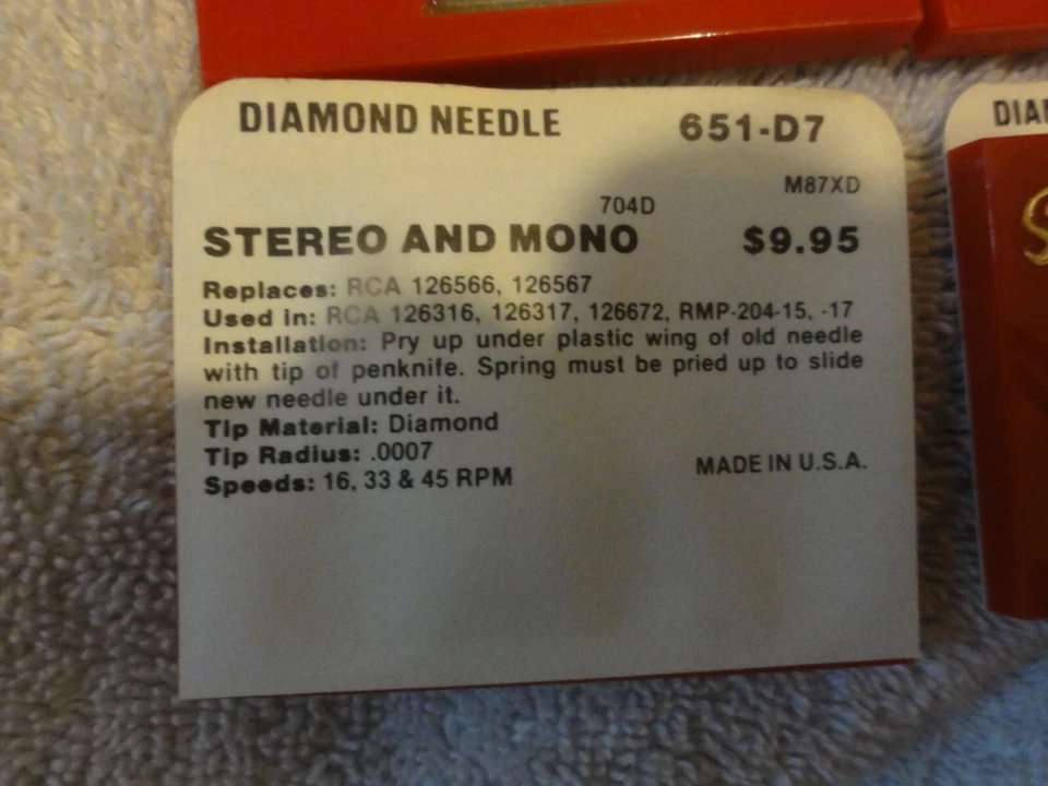 RCA VINTAGE FONÓGRAFO STYLUS EXCELENTE AGUJA DIAMANTE 651-D7 DIAMANTE Lote de 4 Nuevo de Lote Antiguo Foto 3 de 3