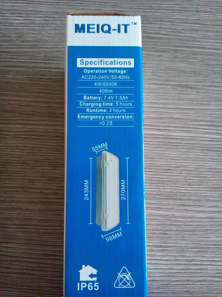 PLAFONIERA DI EMERGENZA LED RISPARMIO ENERGETICO LAMPADA A MURO RICARICABILE - Immagine 2 di 4