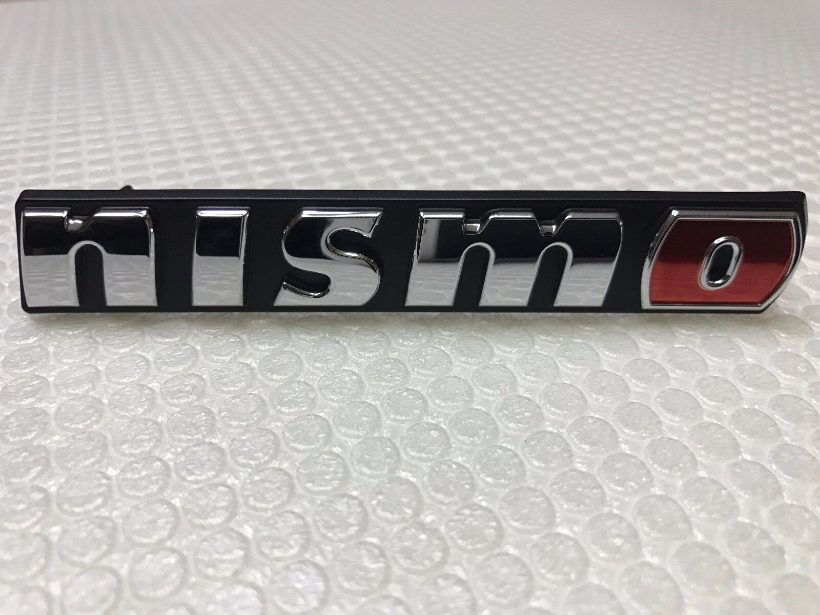 370z Custom Nismo front bumper emblem solid — AVIDesign