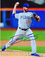 DAN STRAILY  CHICAGO CUBS  ACTION SIGNED 8x10